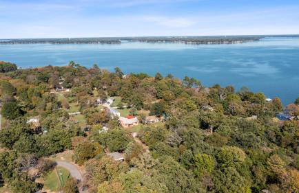 The Hickory House with Firepit- Boat Ramp Access to Cedar Creek Lake - Foto 36