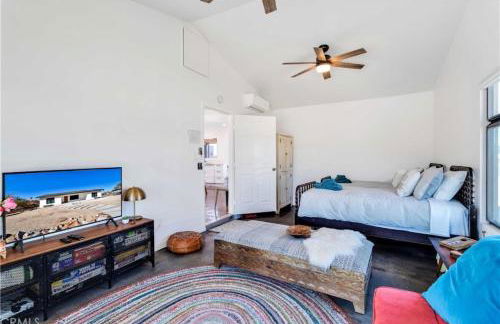 Cozy Fresh Desert Hideaway, 5 mins to Joshua Tree - Foto 27