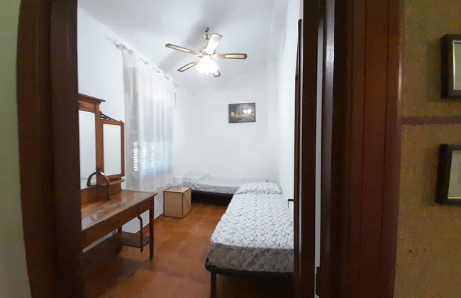 Countryside Villa With Private Pool - Photo 7