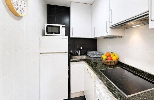 Coqueto Apartamento en Alcalá de la Selva, parking privado, terraza y vistas by Family Homes - Foto 13