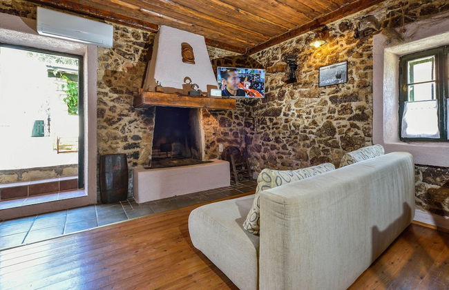 Pet-friendly Holiday Home in Sukošan with Hot Tub - Foto 20