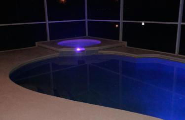 Three-Bedroom House in Clear Creek - Photo 2