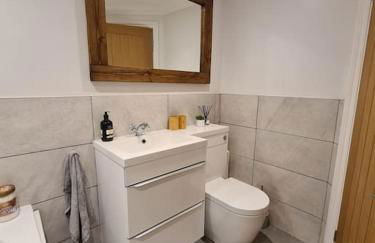 Luxury, Spacious 3 Bedroom, Beachfront Apt with Parking & Courtyard - Shoreside - Foto 13