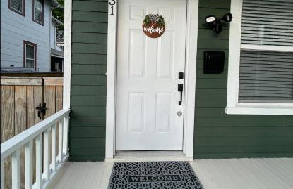 Portsmouth 2BR 1BA Getaway - Foto 28