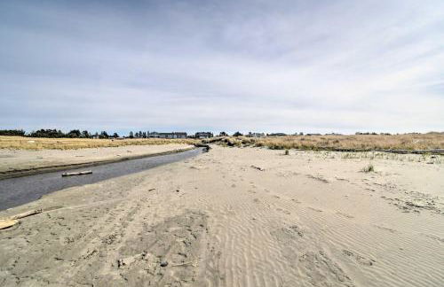 Pet-Friendly Ocean Park Home with Decks and View! - Foto 43