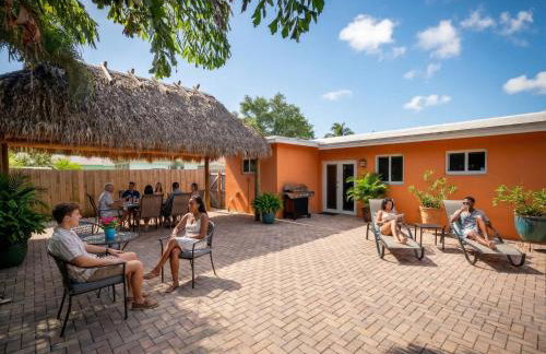 Hidden Gem Vacation Villa w Private Pool & TikiHut - Foto 51