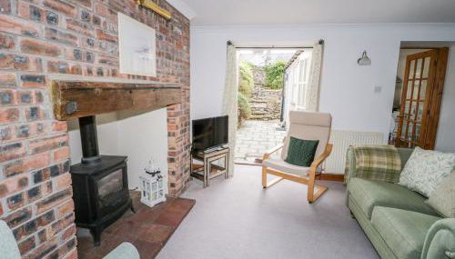 Bryn Haf, New Street - Photo 4