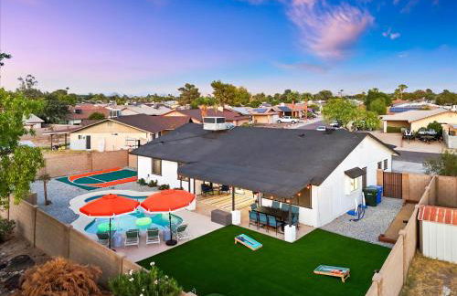 Heated Pool~Basketball Court~Putt Putt~Bocce Ball - Foto 2