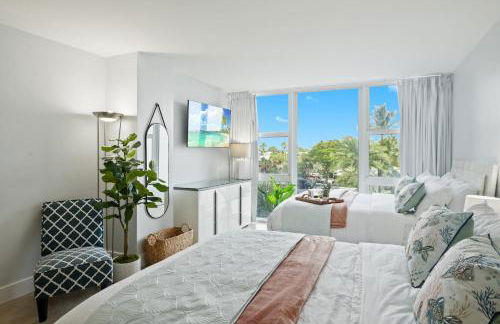 Beach Front 2 Bed Condo - Pool & Tiki Bar - Foto 1