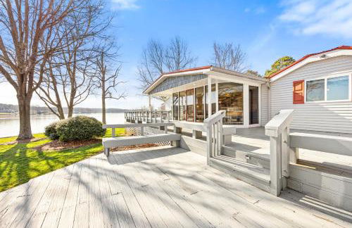 300 Degree Views, NEW HotTub, Firepit, Lighthouse - Foto 15