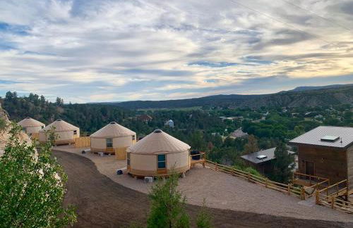 Yurt Overlook #3 with AC and Private Bath 2 Kings - Foto 18
