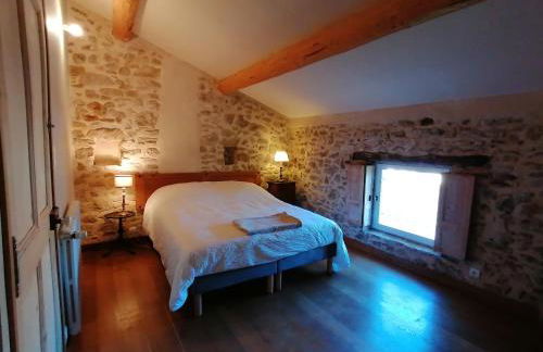 Croassecorbeau Maison de Famille au pied du Ventoux - Foto 47