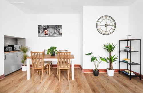 Serene One Bedroom Apartments Holborn, 10 Min Walk to Oxford Street - Photo 7