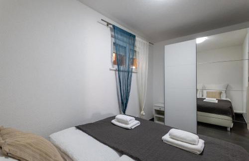 Bayview Villa by Pag tours - Photo 38