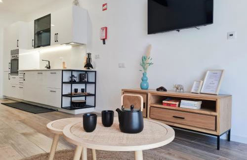 CASA OFICINA - Praia & Centro (300m) - WiFi - AC - Foto 11