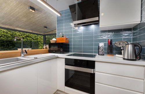 Luxury Jerini Barn - Photo 73