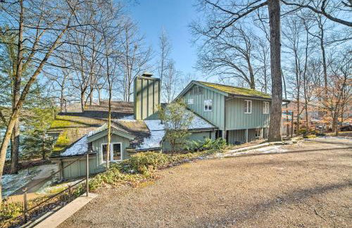 Lakefront Harrison Home with Sunroom, Deck, and Dock! - Photo 37