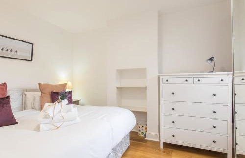 Trendy Flat in Sunninghill's Village Atmosphere - Pass the Keys - Foto 14