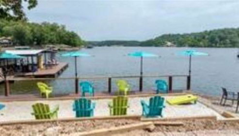 Sandy beach water toys great dock - Foto 4