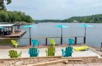 Sandy beach water toys great dock - Foto 4