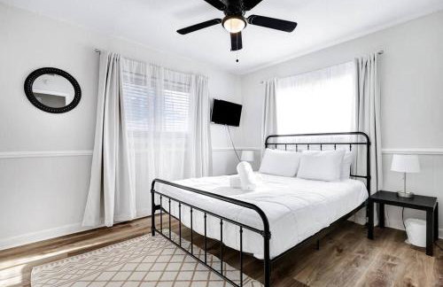 Centrally Located Little Gem - Foto 14