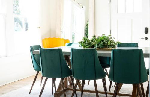 White Magnolia - Bakery Treats, Walk to Beach, Strand, Cruise, Pleasure Pier - Foto 58