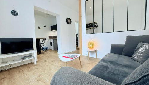 1738 - T1 Bis Corderie Royale RDC hyper Centre - Foto 4