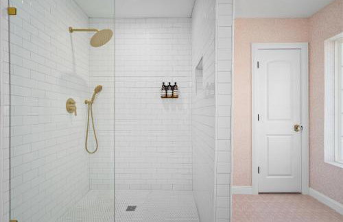 2Linkd Suites, 6BR Ensuite, Slps16, Pool&Spa, Gated - Photo 18