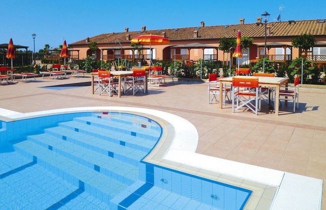 Apartment in Vada With Garden Furniture - Photo 13