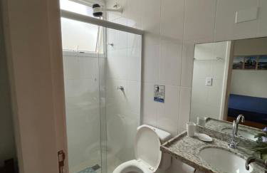 Apt 2 suites com ar condicionado e piscina Ubatuba - Foto 12