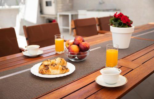 Entire private top floor with own pool and entrance - Foto 10