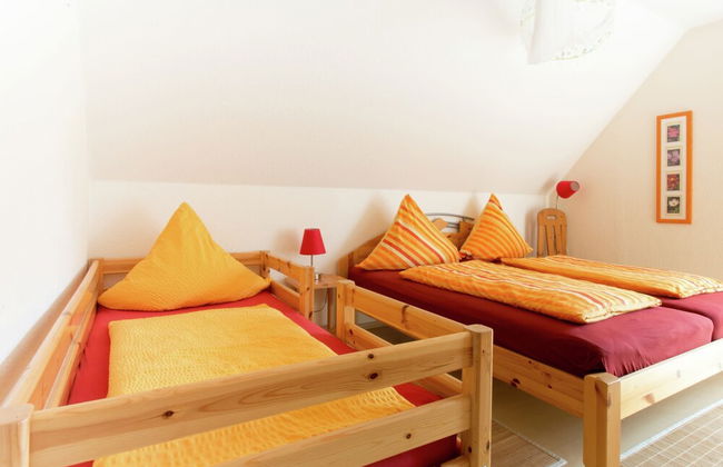 Comfortable Holiday Home Manderscheid With Garden - Photo 3