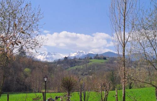 Coume a Case - Gîte 4 étoiles - Charme et nature Vallée d Ossau - Foto 5