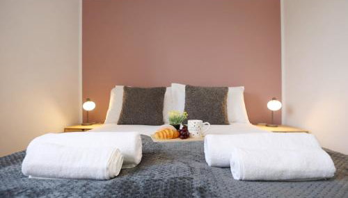 Homington House By N And N Stays, Perfect for Contractors and Workers, Private off road Parking for 2 vehicles, Fast Wifi - Foto 4, towels