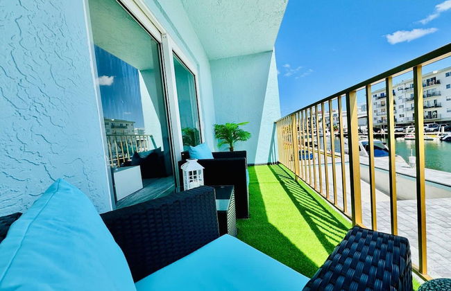 Waterfront 1BR Parking Walk to the Beach - Foto 4