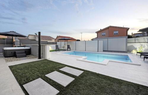 Casa Tara Three-Bedroom Holiday Home - Foto 9