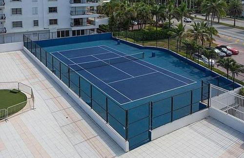 Castle Beach Club Apartments - Photo 24