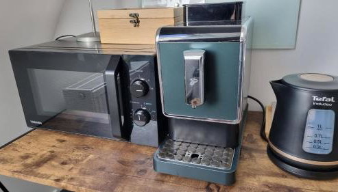 Exclusives Loft, Klimaanlage, Parkplatz, Netflix & Disney, DominosPizza, Wallbox - Foto 2