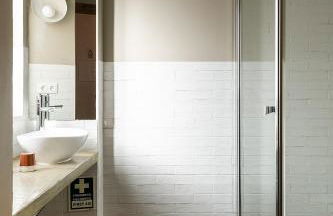 BnB Homes Modern Cozy Townhouse with 2 bedrooms and patio in the Old Town - Photo 21