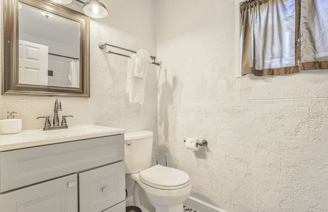 2BD Cozy Retreatclose to Red Rocksdogs Welcome! - Photo 14