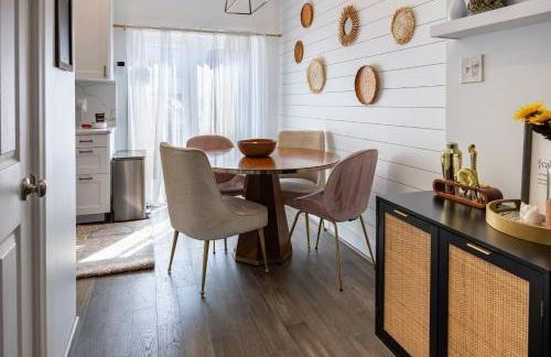 Charming 2BR Townhouse with Patio & Parking in DC - Foto 4