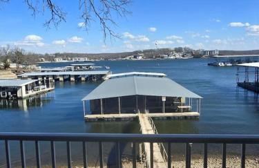 The Calm Cove - A tranquil waterfront escape near shopping and entertainment - Photo 15