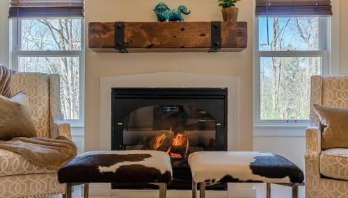 The Maple House Fully Fenced-in Yard! - Foto 5