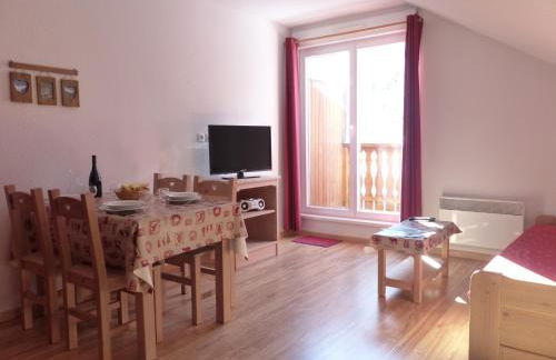 Tranquillité et authenticité au pied des Ecrins - Photo 1