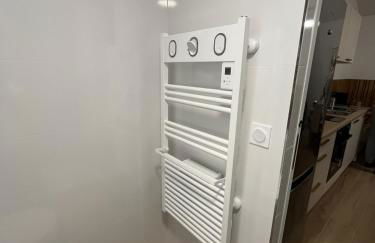 Maison cosy rénovée climatisée, jardinet & piscine - Foto 17