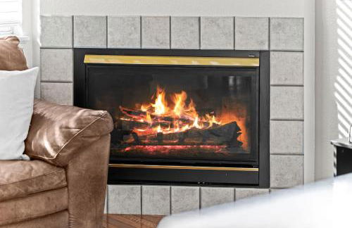 Golden View Townhouse - Walk to Downtown! - Photo 4