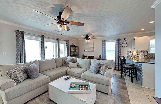 St Martin Beachwalk Villas #121 - Photo 1