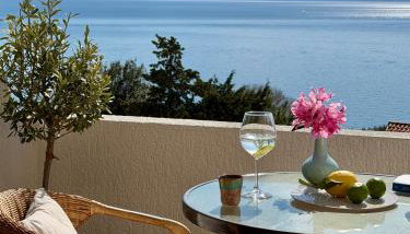Sunshine Residence - Photo 2