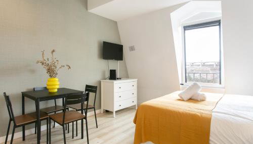 Lisbon Prime Studio Modern and Central - Photo 5