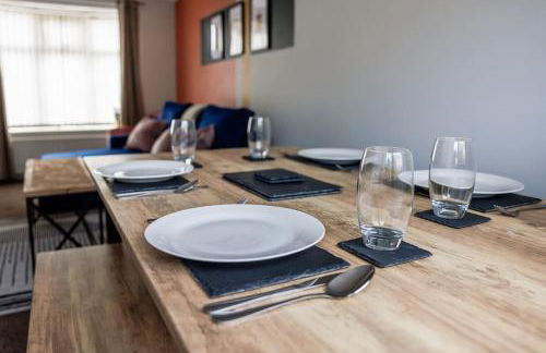 2 Bedroom House in Seaham - Driveway Parking - Photo 50